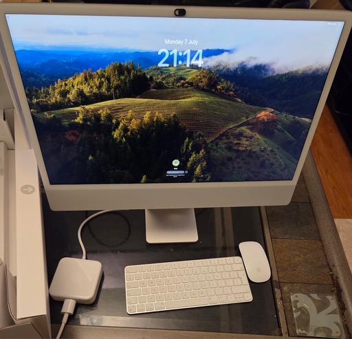 Buy & Sell Wednesfield Wolverhampton - Photos for Apple iMac 24