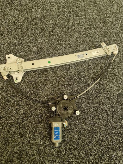 Vehicles Yardley Wood Birmingham - Photos for 2014 hyndai i10 driver side window regulator