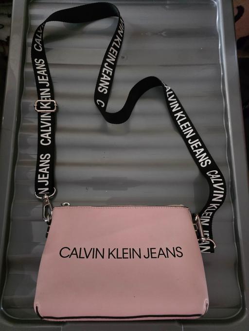 Buy & Sell Blackpool Town Centre Blackpool - Photos for Calvin Klein bag