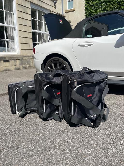 Buy & Sell Moortown Leeds - Photos for Fiat/Abarth Spider luggage set