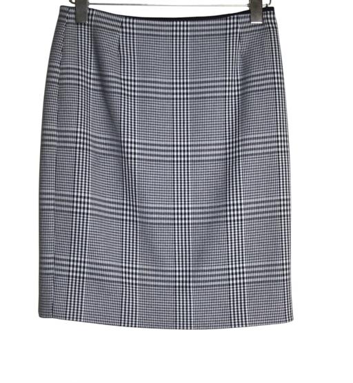 Buy & Sell Chalk Farm North West London - Photos for Hugo boss grey pencil skirt size 8