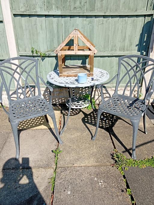 Buy & Sell Rowley Village Sandwell - Photos for garden bistro set
