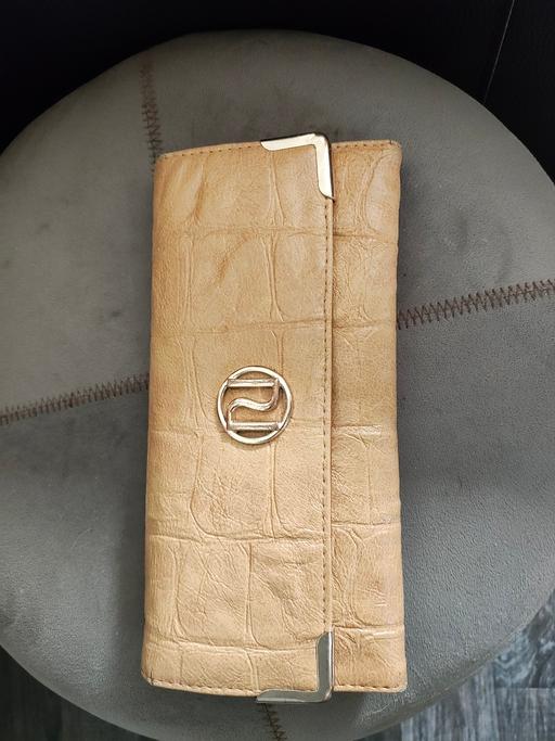 Buy & Sell Scholes Rotherham - Photos for Large River Island purse