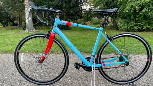 Buy & Sell Finsbury Park North London - Photos for UNISEX ROAD BIKE, CHALLENGE DYNAMIC