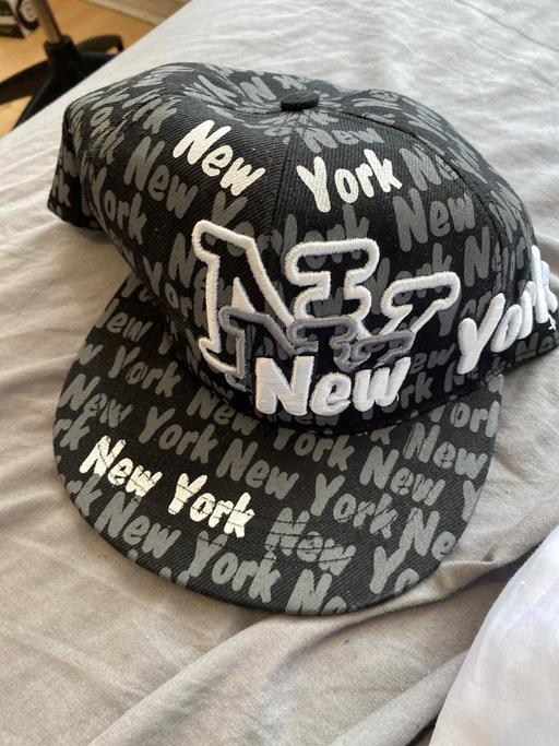 Buy & Sell Thamesmead South East London - Photos for New York hat