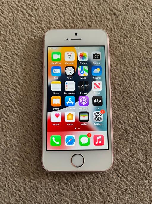 Buy & Sell Keresley Coventry - Photos for iPhone SE. 32 Gb. Unlocked. £50