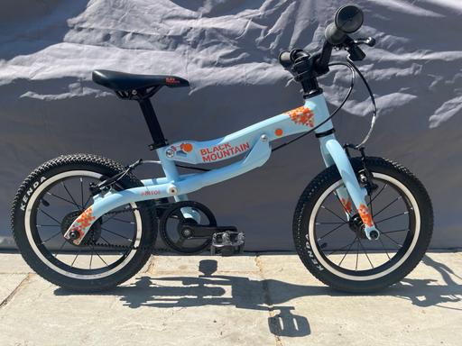 Buy & Sell Tooting Bec South West London - Photos for Kids 14” Black Mountain balance/pedal bike