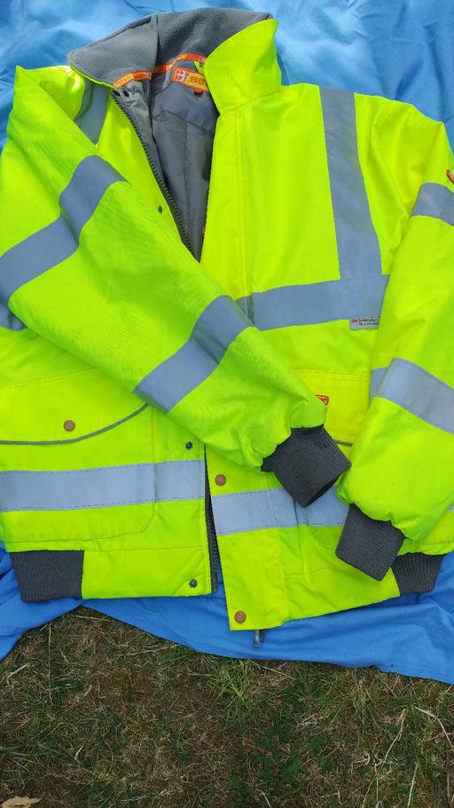 Buy & Sell Kings Heath Birmingham - Photos for Fluorescent waterproof coat
