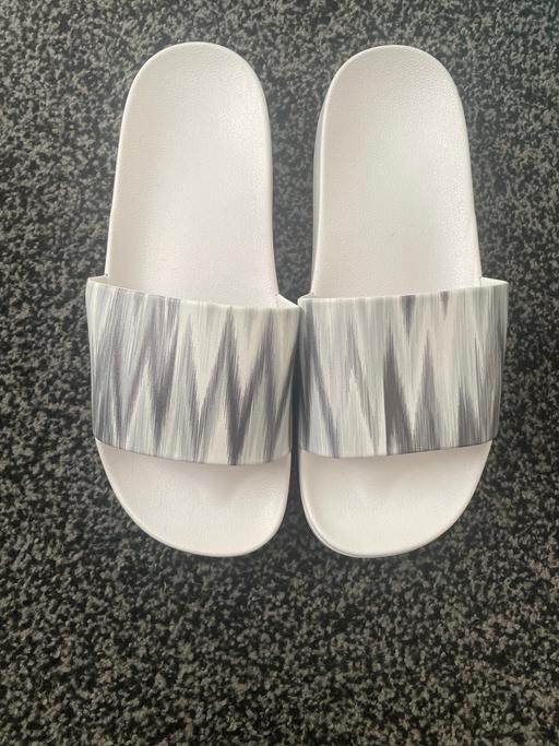 Buy & Sell Page Moss Knowsley - Photos for Men’s cavern corner sliders