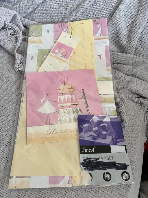 Buy & Sell Easington Lane Sunderland - Photos for Wedding Gift Wrap From Tesco