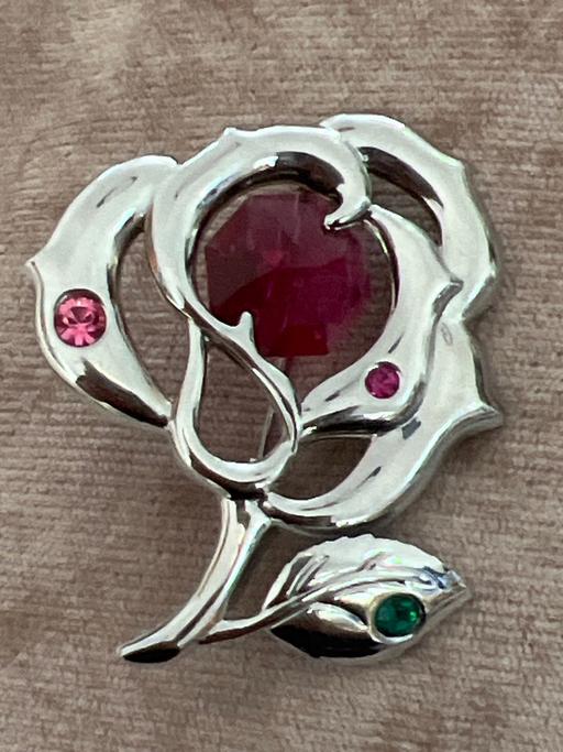 Buy & Sell Brighton Brighton - Photos for Beautiful rose crystal brooch