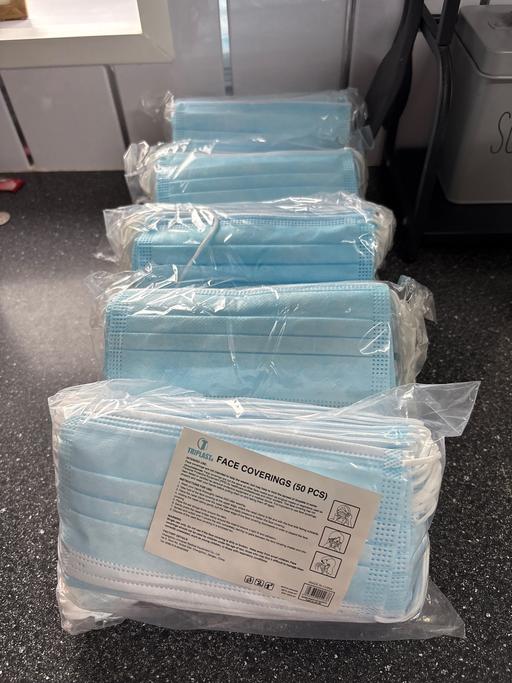 Buy & Sell Duckmanton Chesterfield - Photos for X5 packs of 50 face masks