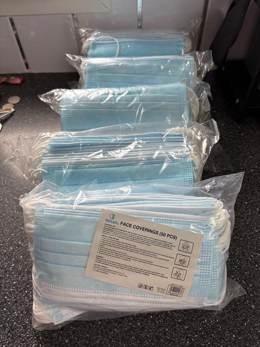 Buy & Sell Duckmanton Chesterfield - Photos for X5 packs of 50 face masks