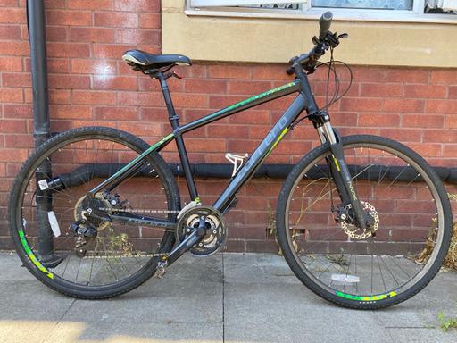 Buy & Sell Bordesley Green Birmingham - Photos for Carrera Crossfire 2 Hybrid Bicycle Bike
