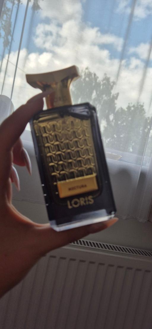 Buy & Sell Chase Cross East London - Photos for Woman Perfume