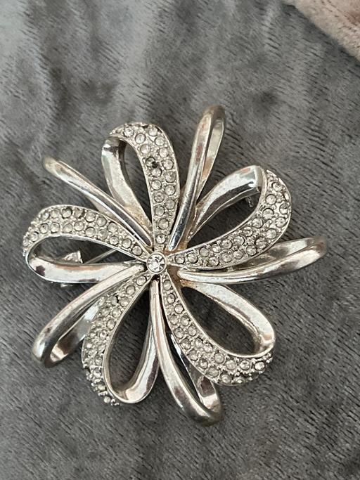 Buy & Sell Brighton Brighton - Photos for Beautiful brooch