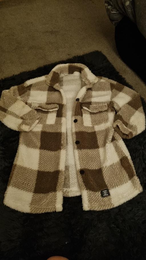 Buy & Sell Clayton West Kirklees - Photos for Brown and Cream Shein Shacket - 11-12 Years