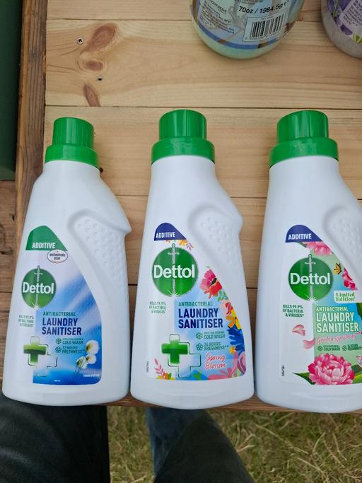Buy & Sell Woodsetton Dudley - Photos for DETTOL