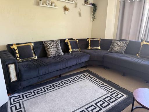 Buy & Sell Hounslow West London - Photos for Sofa corner