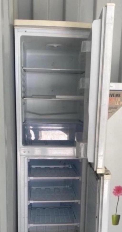 Buy & Sell Croydon Croydon - Photos for CANDY FRIDGE FREEZER-G.CONDITION-DELIVERY AV.