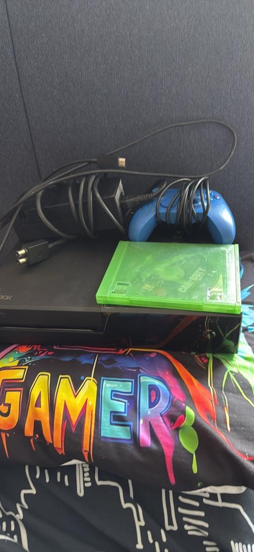 Buy & Sell Oxley Wolverhampton - Photos for Xbox one 500gb with pad ,leads and game