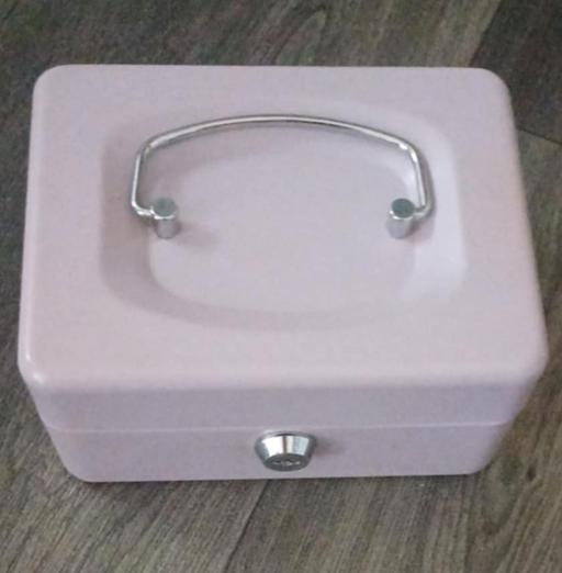 Buy & Sell Stockton-on-Tees Town Centre Stockton-on-Tees - Photos for Cash Tin