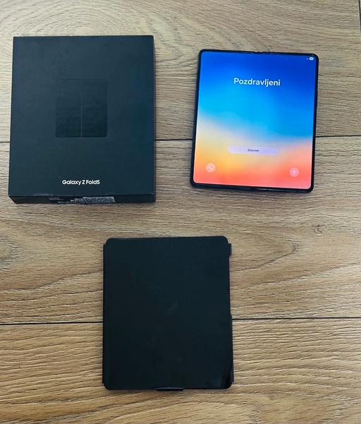 Buy & Sell Stourbridge Dudley - Photos for Samsung Galaxy Z Fold5 - 256GB Unlocked Boxed