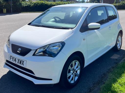 Vehicles Melling Sefton - Photos for WHITE SEAT MII TOCA