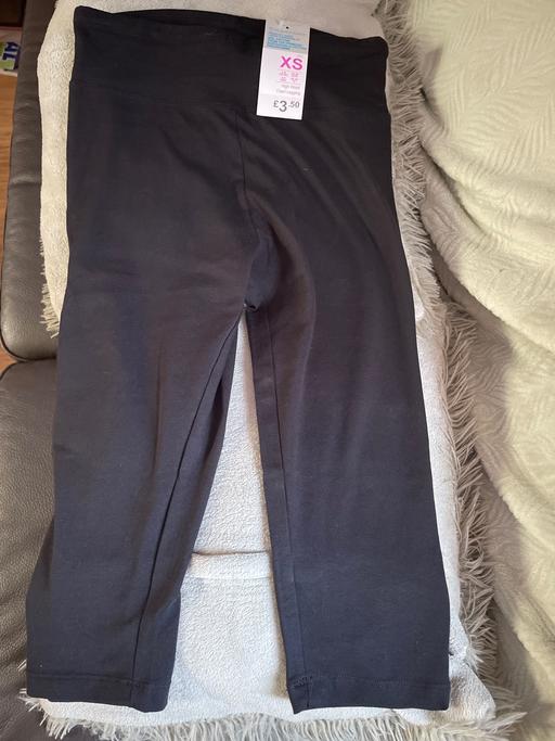 Buy & Sell Rowley Village Sandwell - Photos for Cropped high waisted leggings size 6-8 NEW