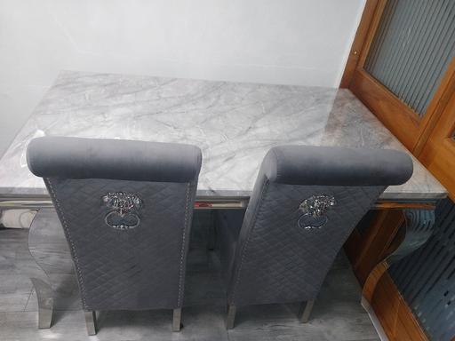 Buy & Sell Eccleston Saint Helens - Photos for LOUIS MARBLE DINING TABLE AND KNOCKER CHAIRS