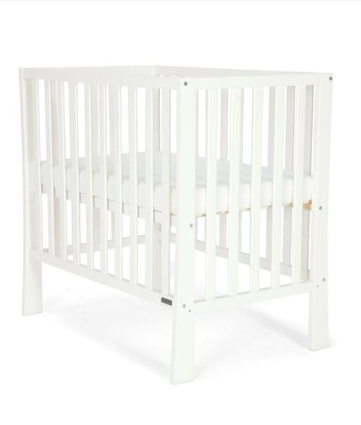 Buy & Sell Southall Ealing - Photos for Mamas and Papa’s petite cot with mattress