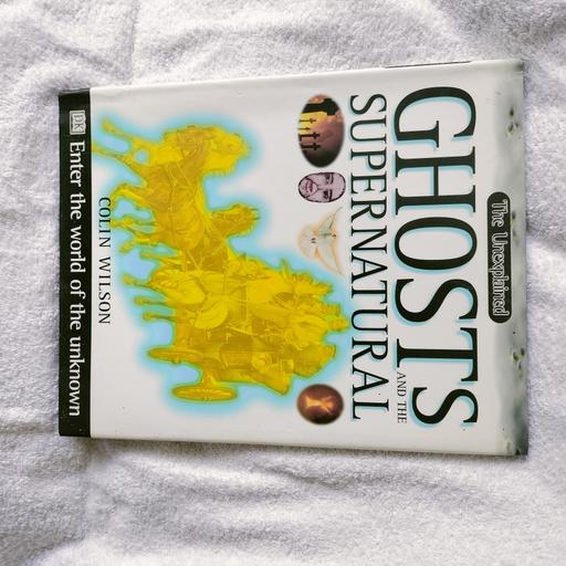 Buy & Sell Chalk Farm North West London - Photos for Ghosts and the supernatural DK books