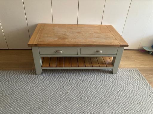 Buy & Sell Hampton Richmond upon Thames - Photos for Coffee table