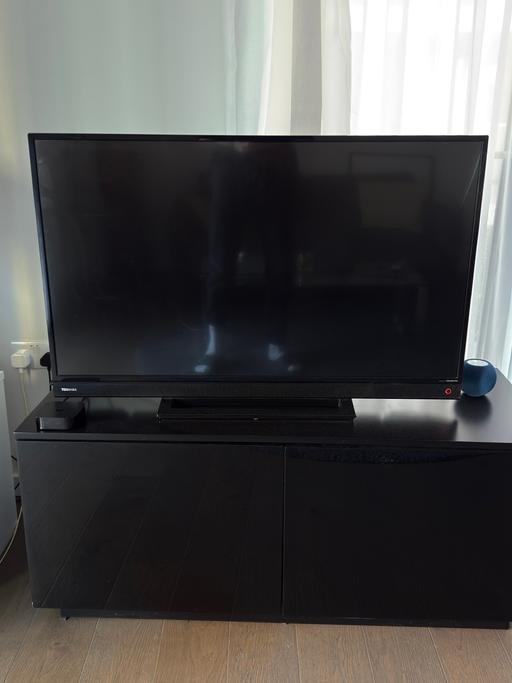 Buy & Sell Elephant and Castle South East London - Photos for Toshiba 43” Smart TV (Model: 43T6863DB)