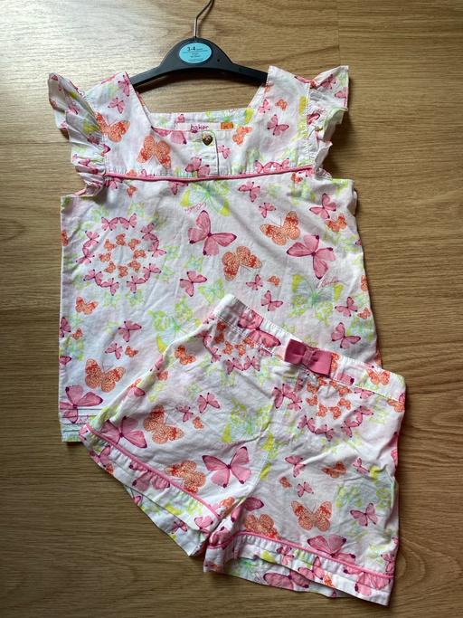 Buy & Sell Springhead Oldham - Photos for Ted Baker set