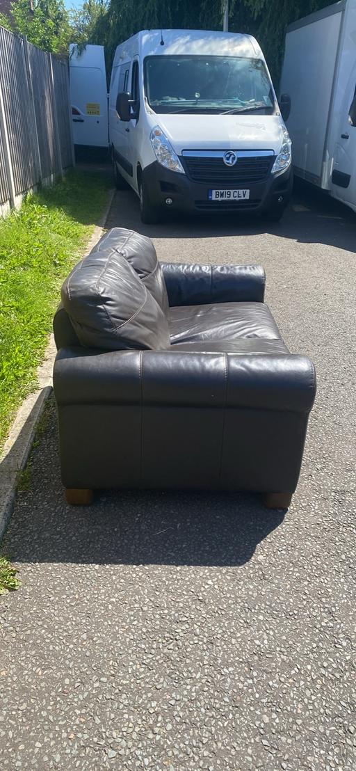 Buy & Sell Deansgate Manchester - Photos for Leather sofa genuine (can deliver with van )