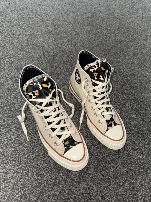 Buy & Sell Heathcote Industrial Estate Warwick - Photos for Personalised beige & cheetah print converse
