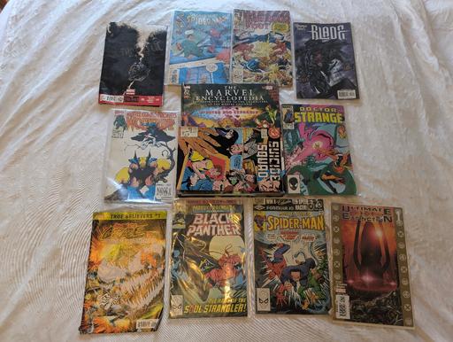 Buy & Sell Ketley Telford and Wrekin - Photos for Big Marvel Comics Bundle + Encyclopedia