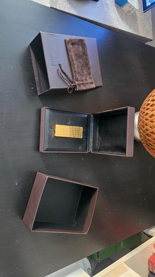 Buy & Sell Upper Holloway North London - Photos for 🔥 Rare S.T. Dupont Cubic Gold Lighter – Swis