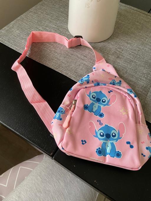 Buy & Sell Luton Town Centre Luton - Photos for Stitch Small Crossbody Shoulder Bag