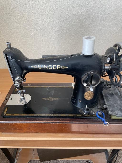 further learning Audenshaw Tameside - Photos for Sewing machine