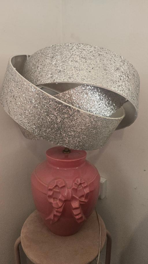 Buy & Sell Tipton Sandwell - Photos for large bow lamp and shade