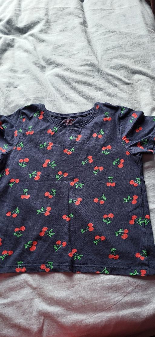 Buy & Sell Radcliffe Bury - Photos for girls top age 7