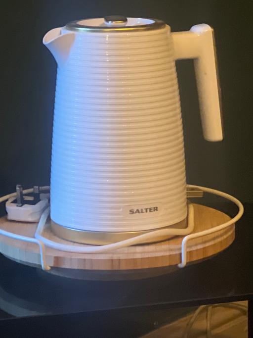 Buy & Sell Amblecote Dudley - Photos for Salter kettle and wooden stand never used