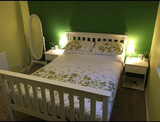 Buy & Sell Cressington Liverpool - Photos for White Bed Frame and Bedside Cabinets
