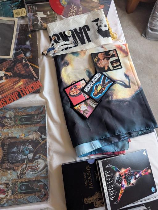Buy & Sell Park Hall Shropshire - Photos for Offers please! Michael Jackson collection