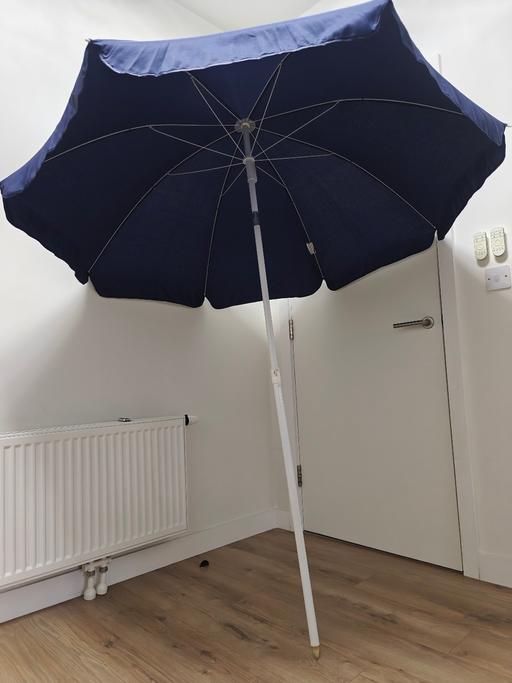 Buy & Sell Loxford East London - Photos for 160 Beach Parasol 2 Places Blue