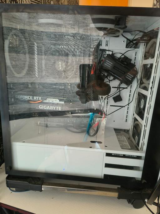 Buy & Sell Portsmouth City Centre Portsmouth - Photos for gaming pc set up including table chair and mi