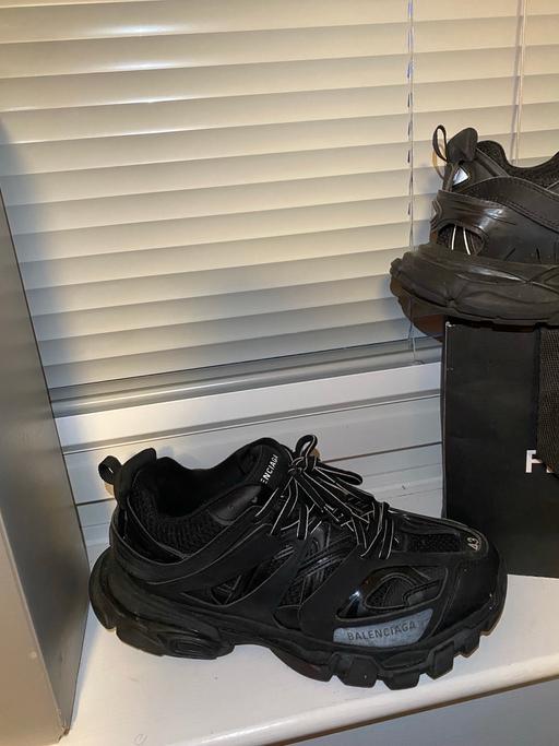 Buy & Sell Leicester City Centre Leicester - Photos for Track Runners Black Balenciaga