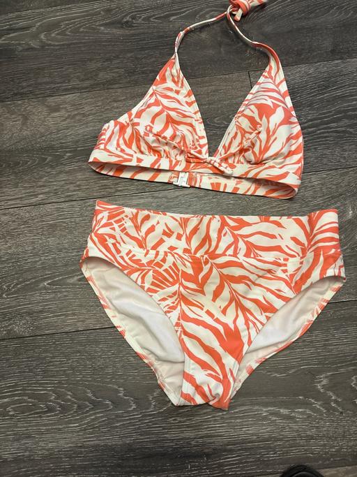 Buy & Sell Woodsetton Dudley - Photos for Lad bikini